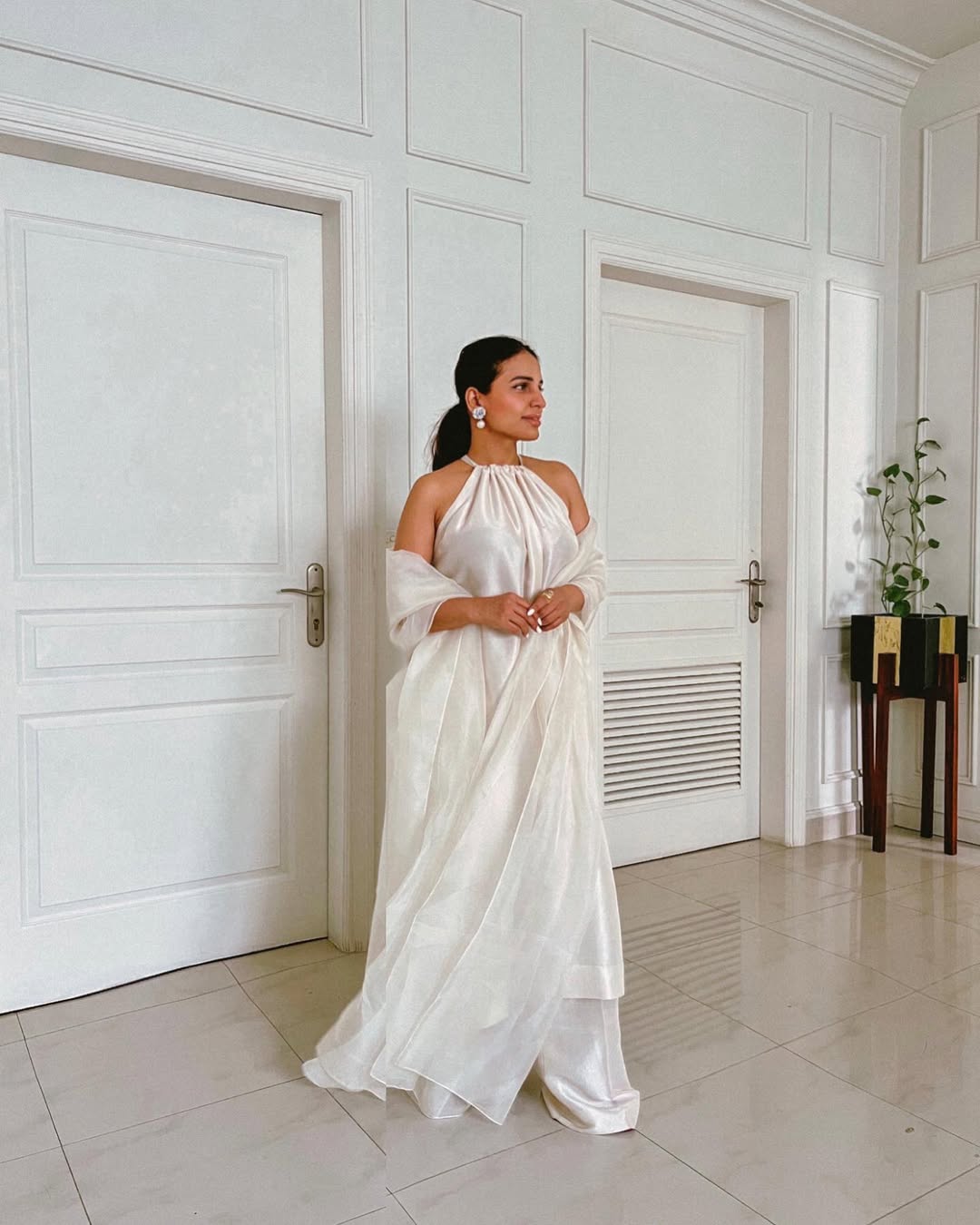VOGUE SILK-COLLECTION CHANDNI (WHITE) STITCH
