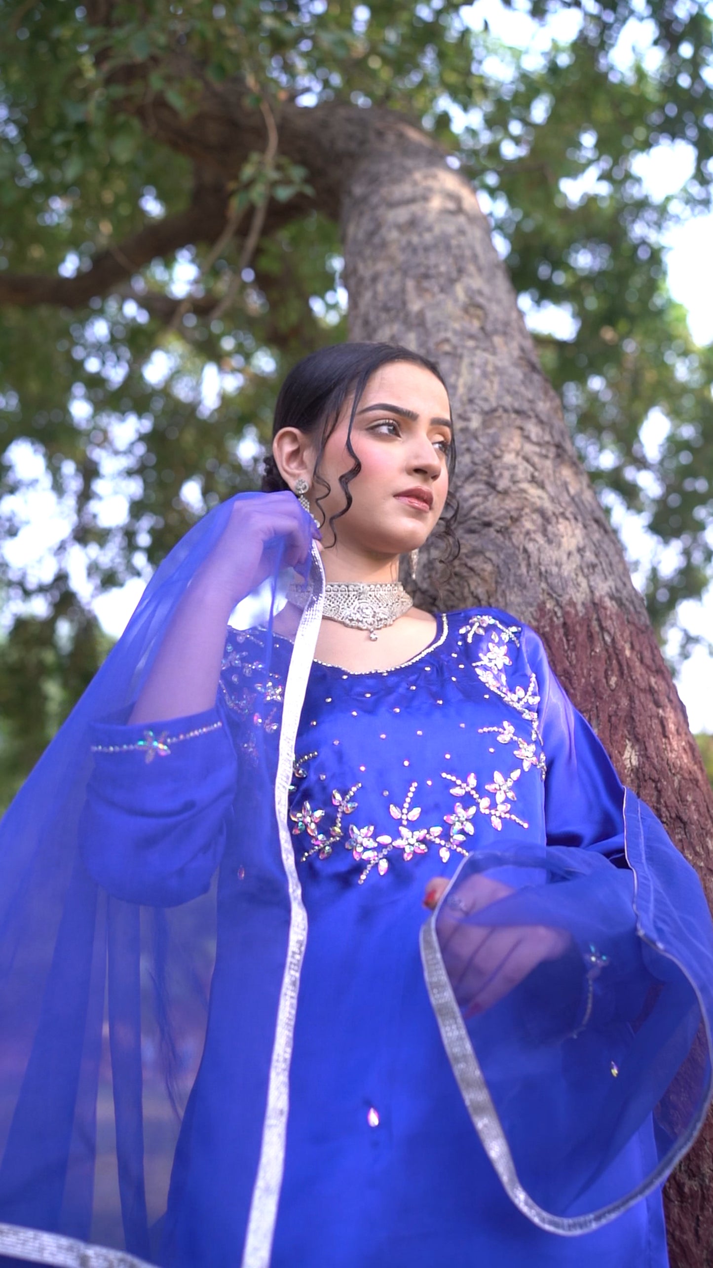VOGUE SILK-COLLECTION ROYAL-BLUE STITCH