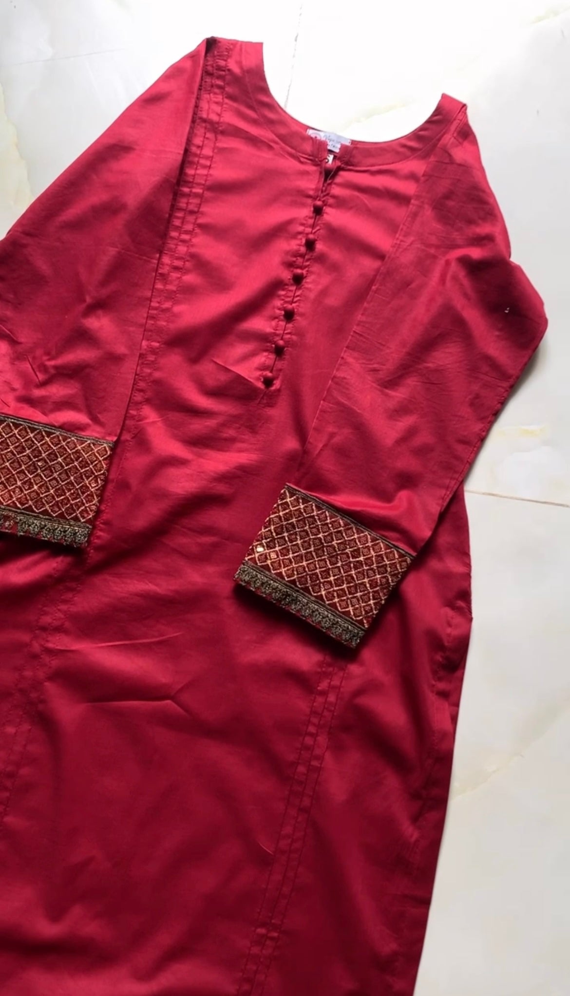VOGUE LAWN-COLLECTION RUBY STITCH