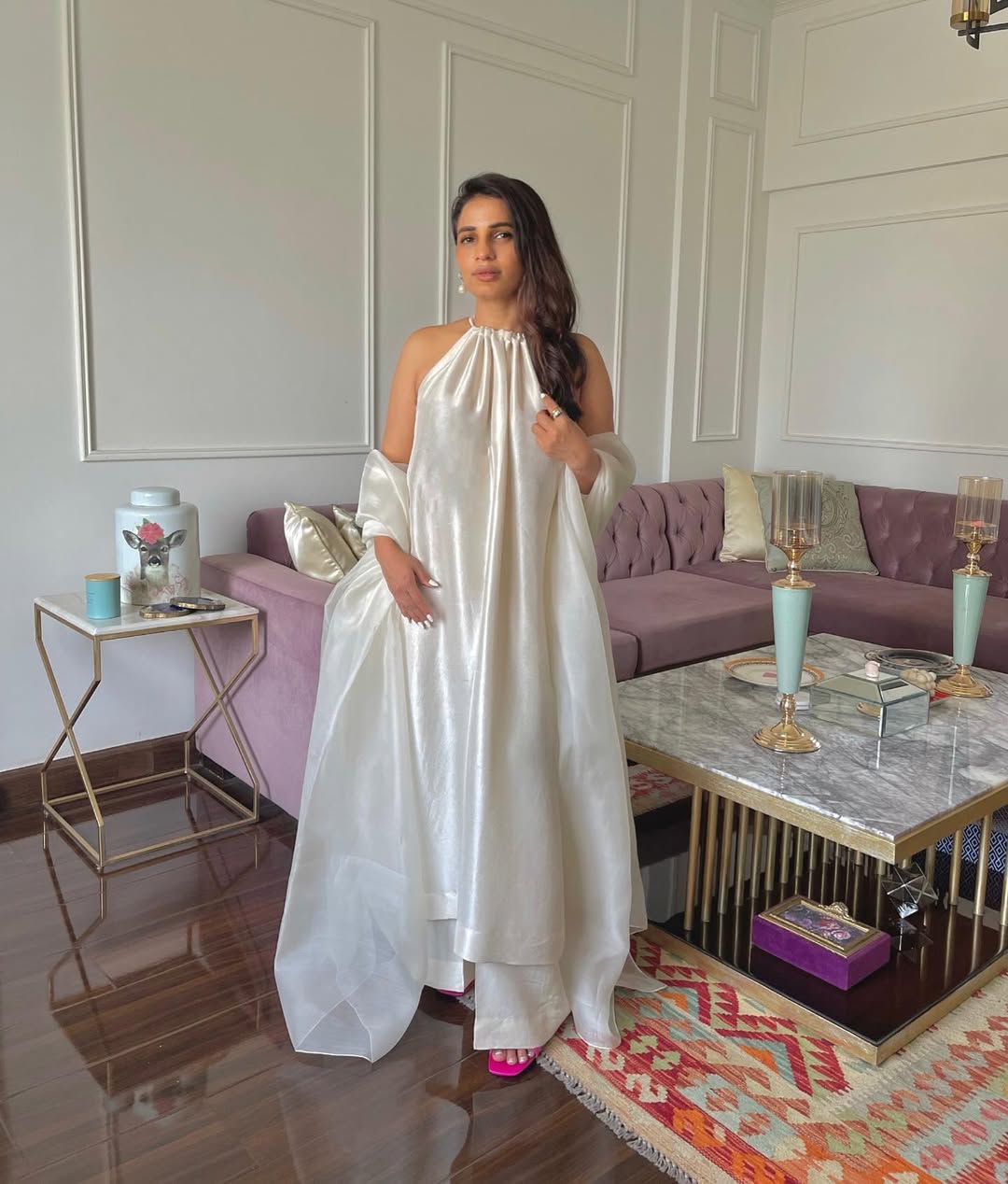 VOGUE SILK-COLLECTION CHANDNI (WHITE) STITCH
