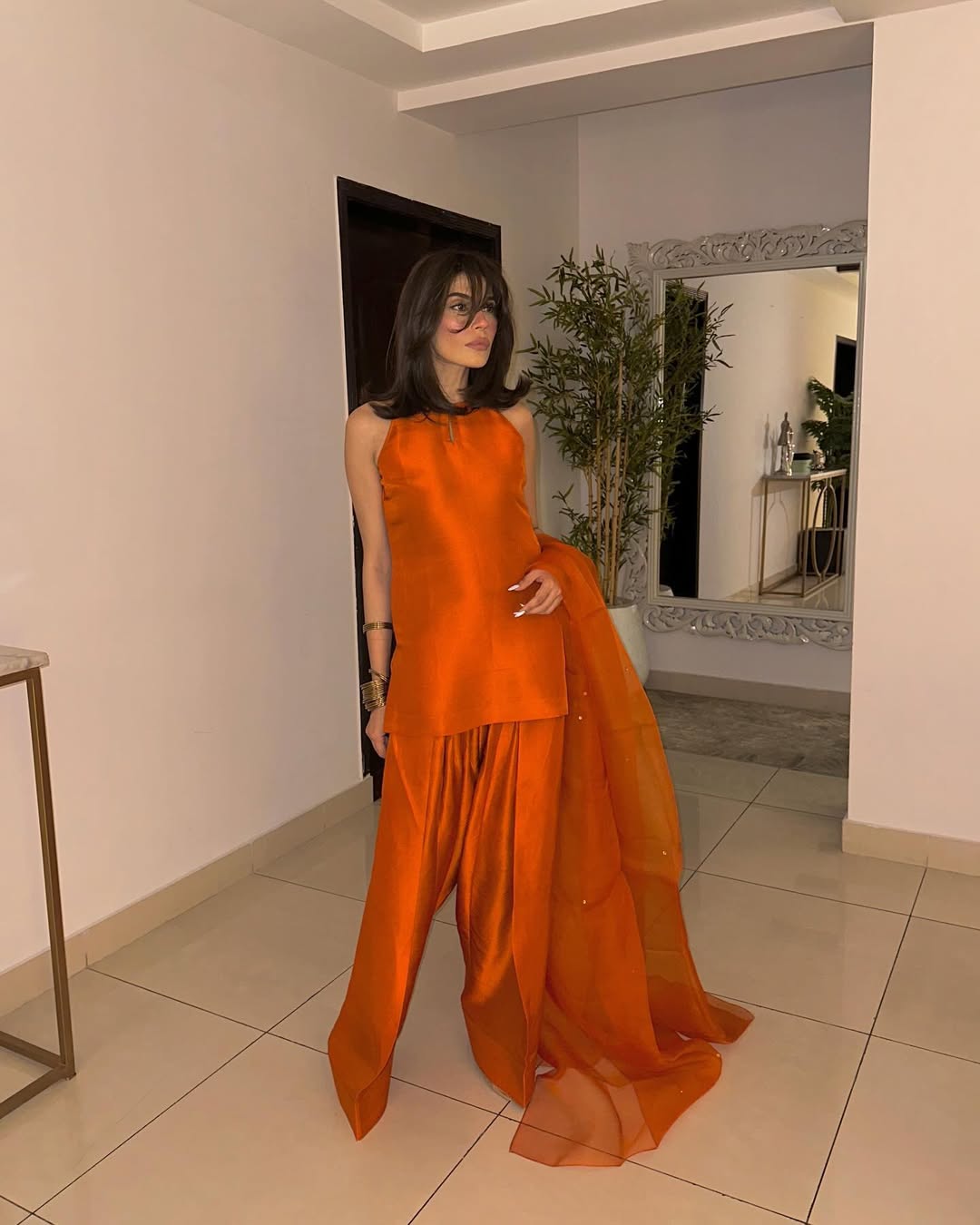 VOGUE SILK-COLLECTION FARSHI ORANGE STITCH