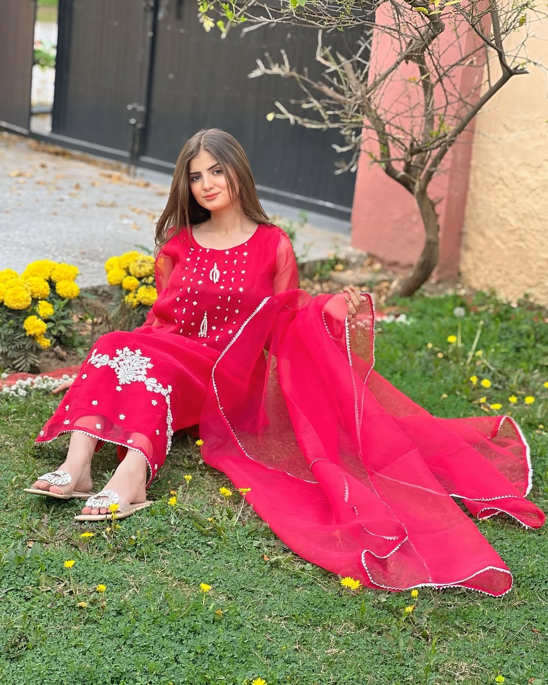 VOGUE ORGANZA-COLLECTION  VC-78 RED STITCH