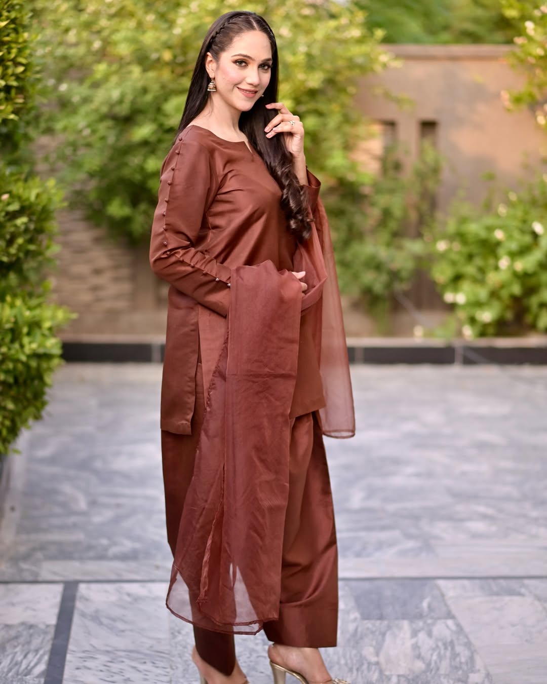 VOGUE SILK-COLLECTION FARSHI BROWN STITCH